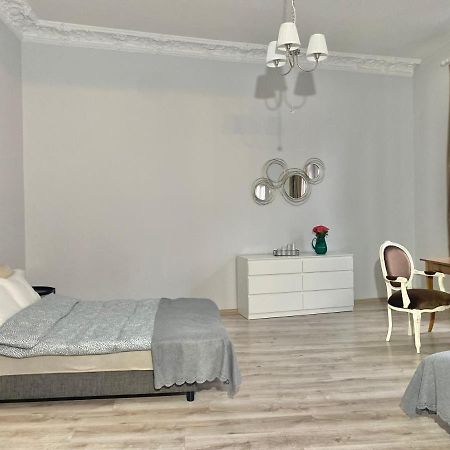Crystal Sw. Marcin Poznan Apartment Exterior foto