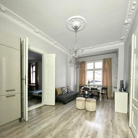 Crystal Sw. Marcin Poznan Apartment Exterior foto